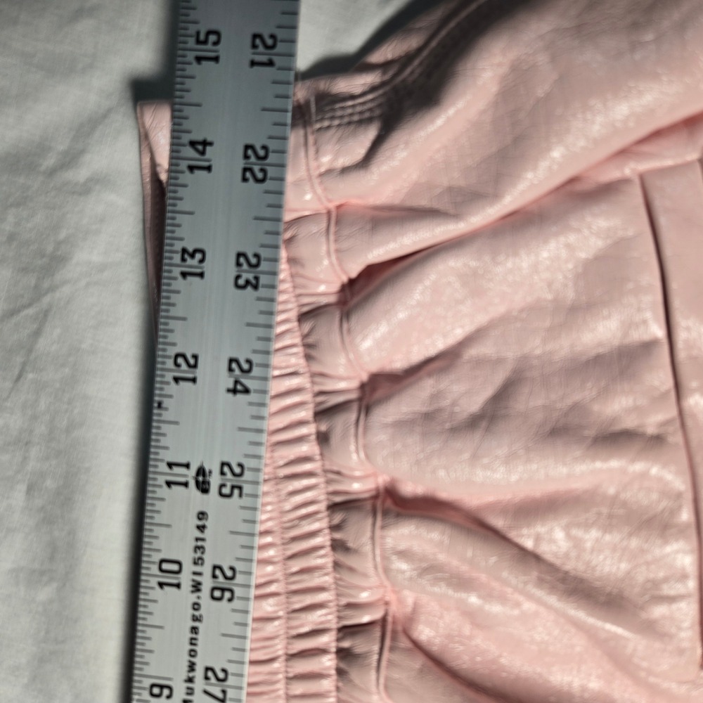 Grey Lab Shiny PU Shorts Light Pink Faux Leather High Waisted JJ1125P Size L NEW - Picture 10 of 10